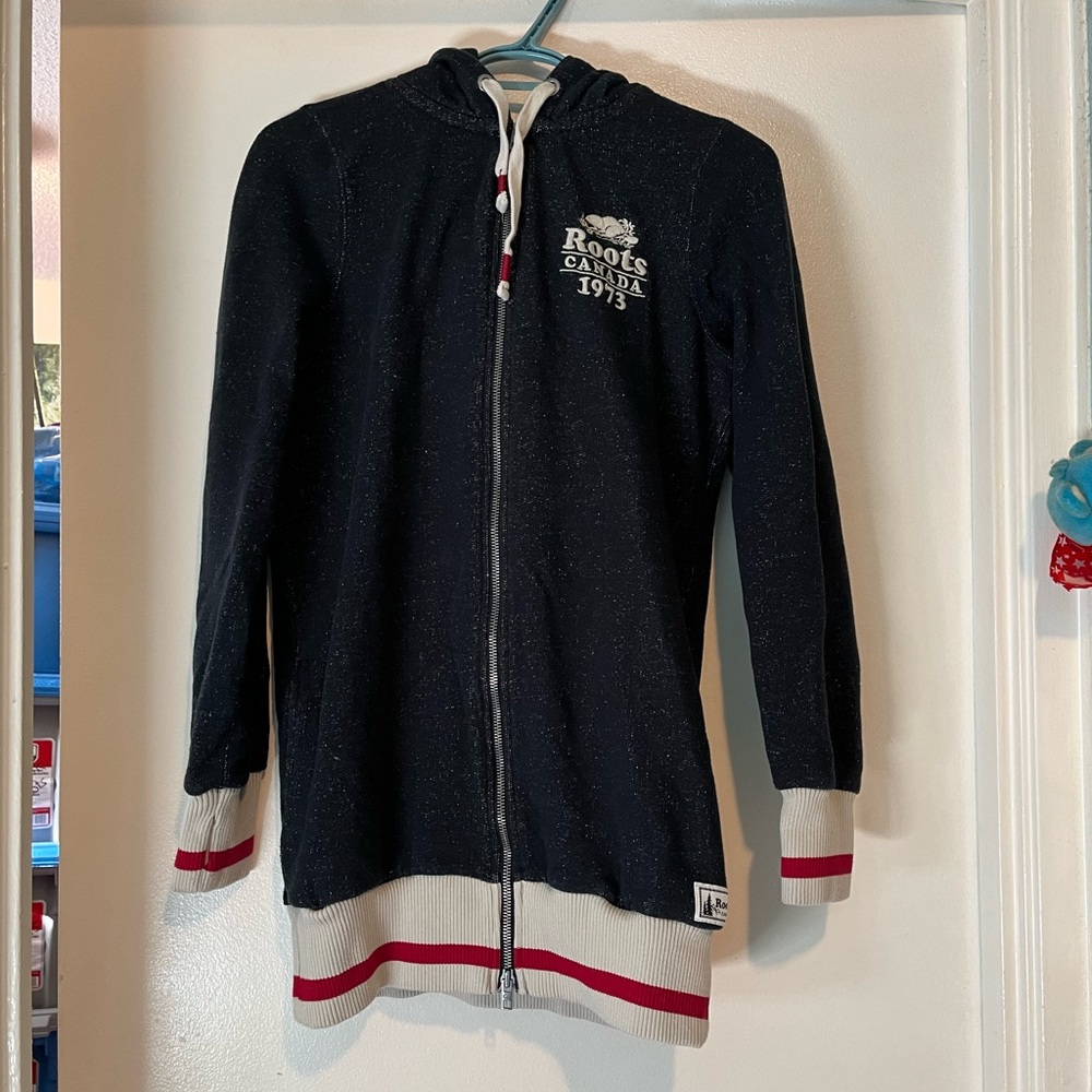 ROOTS LONG HOODED ZIP FRONT SWEATER